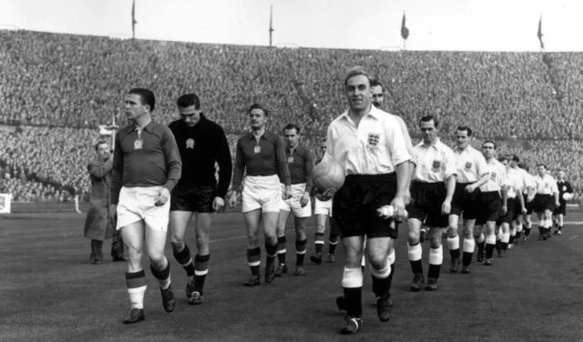 1744969546444013178.jpg 1744968989960.jpg